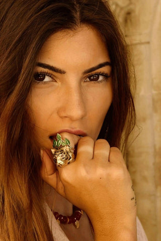 Green Enamel Leaf Ring – handcrafted Italian jewellery by Amanda Marcucci, Florence.