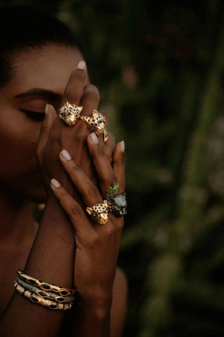 Jaguar Bangle with Diopside Eyes – handcrafted Italian jewellery by Amanda Marcucci, Florence.